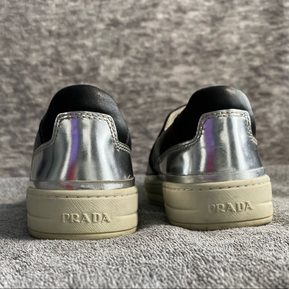 Prada Women’s Sneakers (Size 35.5 Women’s) - Picture 4 of 6